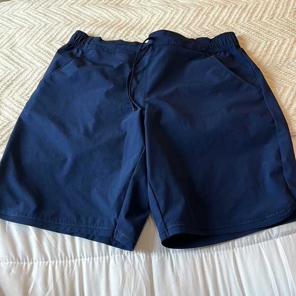 Lands’ End Navy Women’s Cover Up Shorts Size 6 - Picture 1 of 6